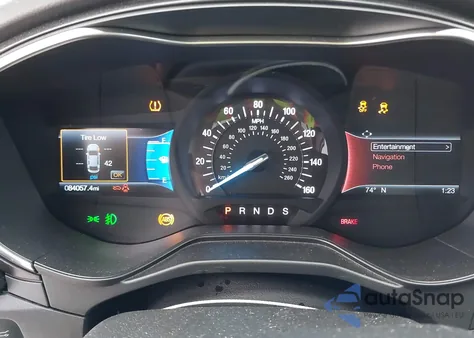 2020 Ford Fusion Titanium z USA, uszkodzony, nr VIN 3FA6P0D91LR174152